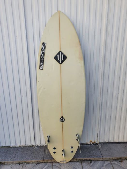 Prancha de Surf 5.9 com saco de transporte