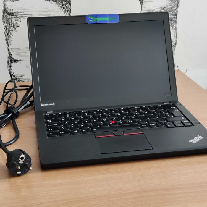 Lenovo ThinkPad X250 i5 256 SSD 8GB RAM