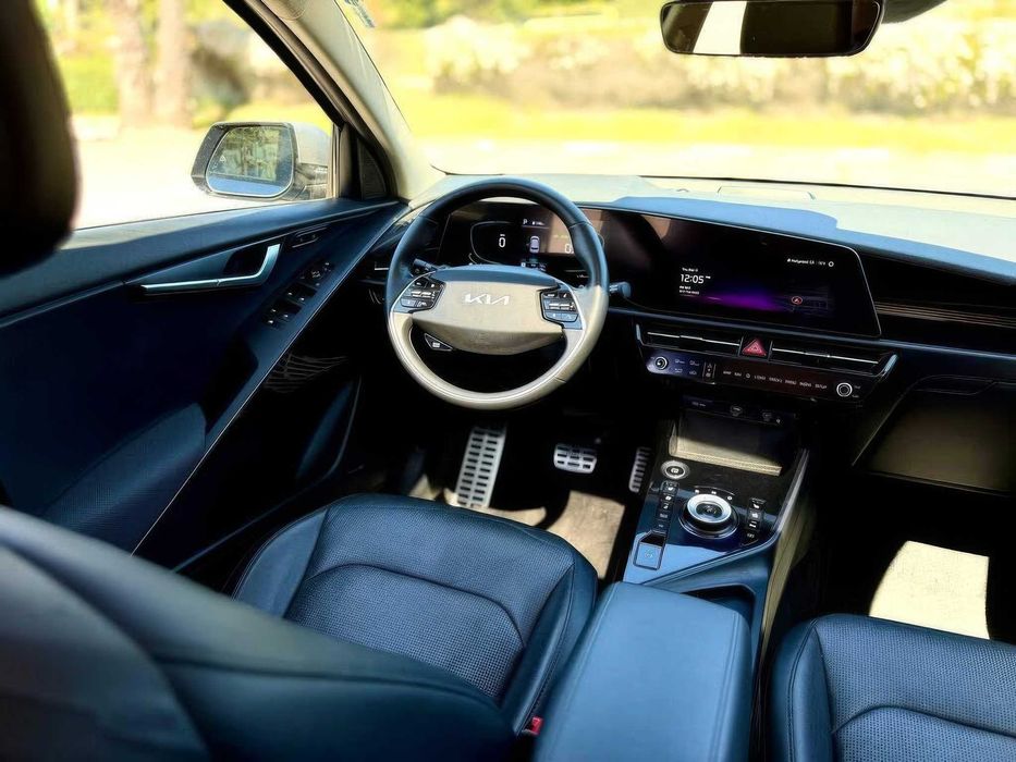 Kia Niro Ex      2023
