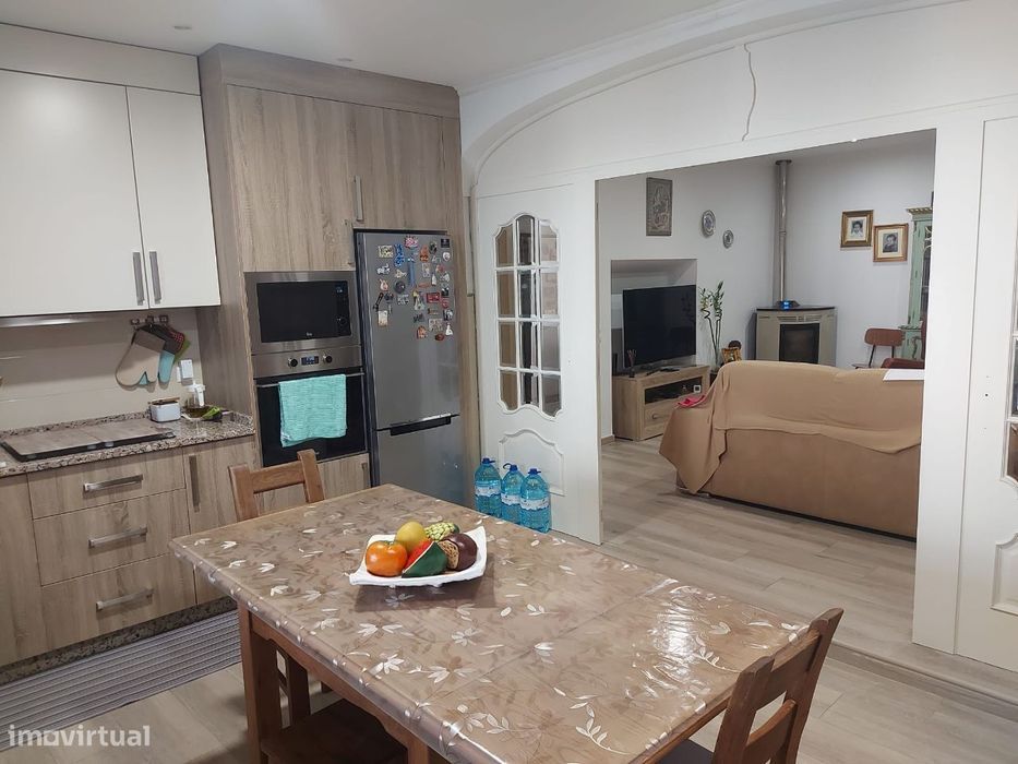 Moradia Geminada T3 - Vila de Frades