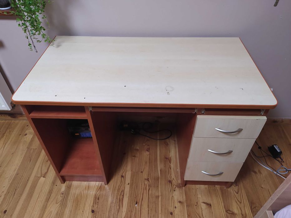 Solidne biurko z historią | do warsztatu/dla majsterkowicza- 110x60x75