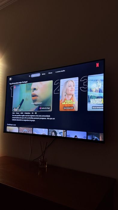 LG 4K UHD 2025 de 43”