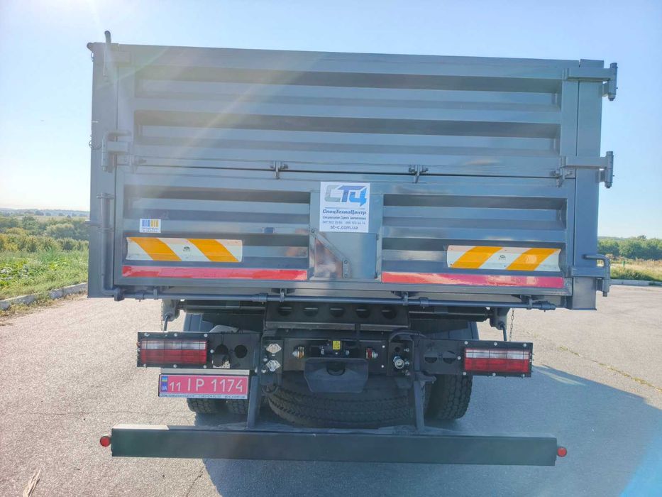 Самоскид, самосвал, зерновоз,сільхознік.