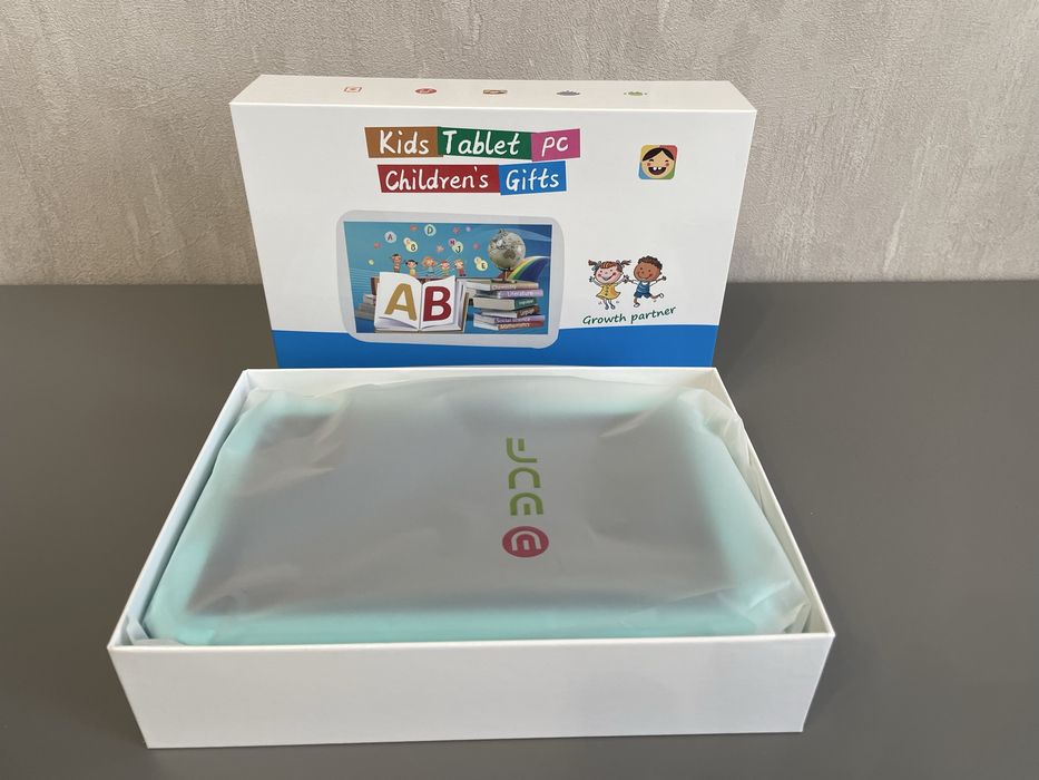 Планшет дитячий Q Kids Tablets 4/64Гб із захисним чохлом
