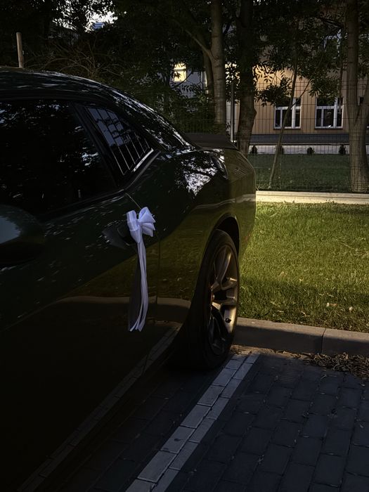 Dodge challanger do ślubu