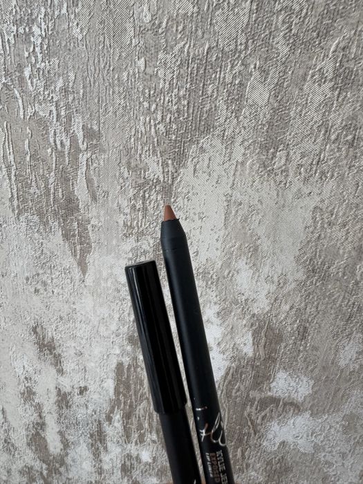 Олівці Kylie Cosmetics Givenchy Nyx праймер тіні Mac