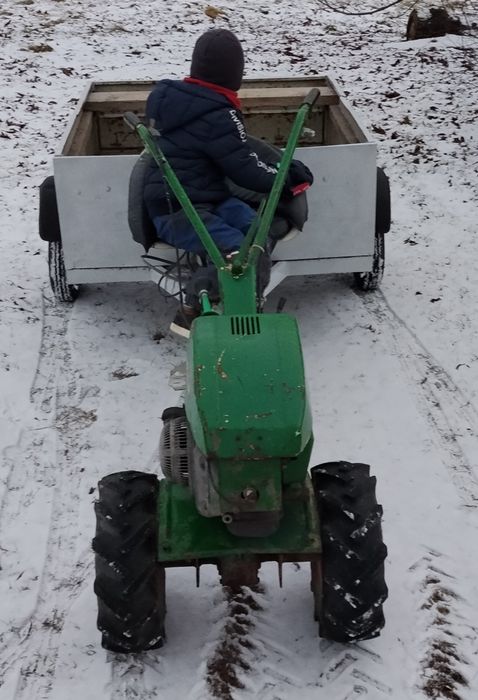 Traktorek jednoosiowy HOLDER 7 km dwusuw 3 biegi przód i wsteczny