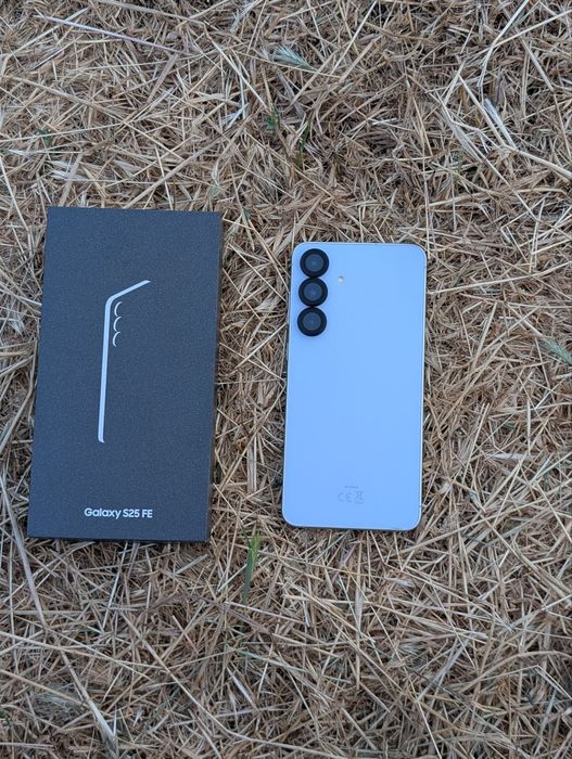 Samsung s25 fe (8/256 полный комплект ииидеал фан эдишон Камерафон)