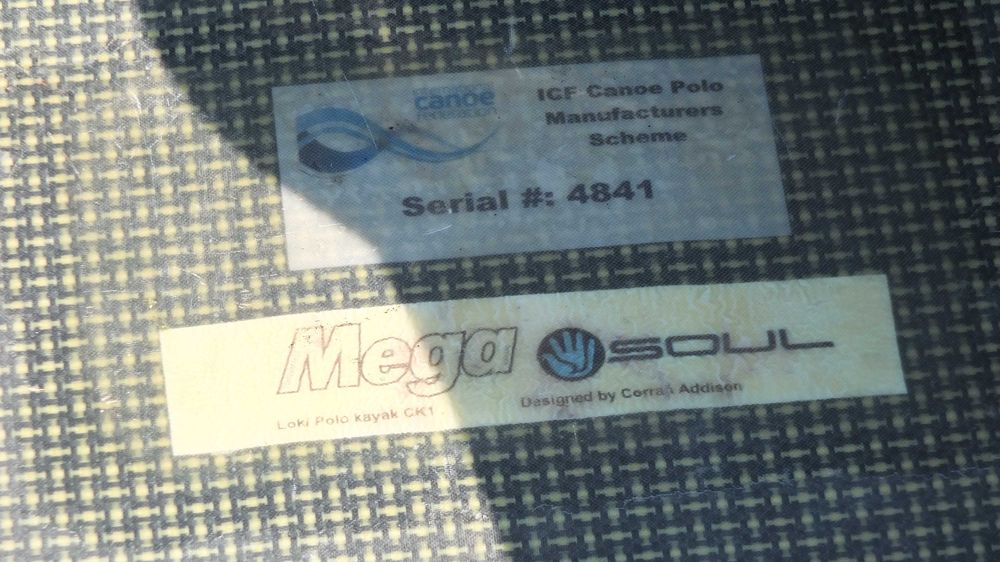 Kayak Mega LOKI todo em carbono