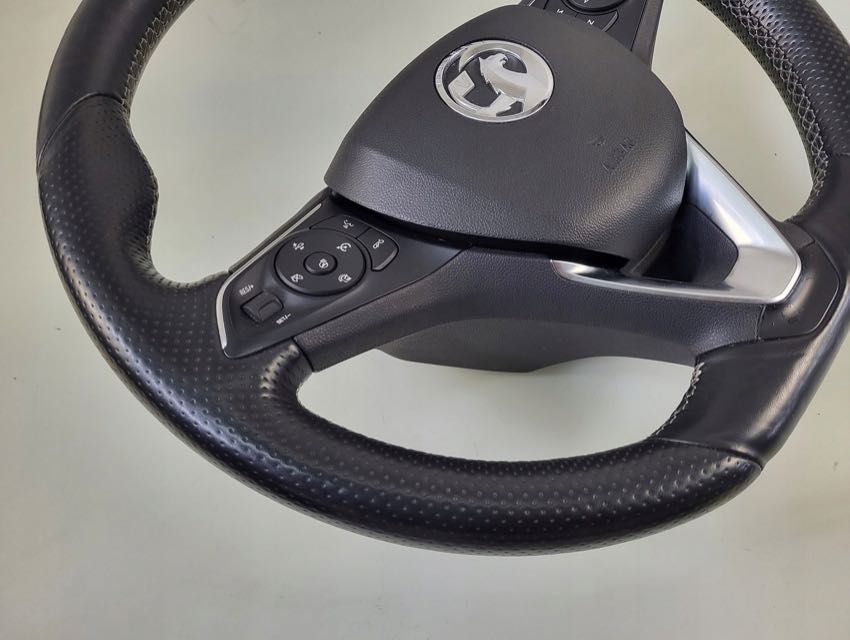kierownica multifunkcyjna poduszka powietrzna OPEL INSIGNIA B opc line