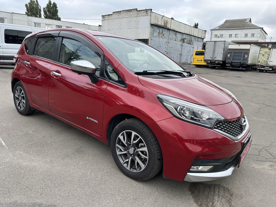 Продам Nissan Note e-power 1.2 гібрид 2016 рік