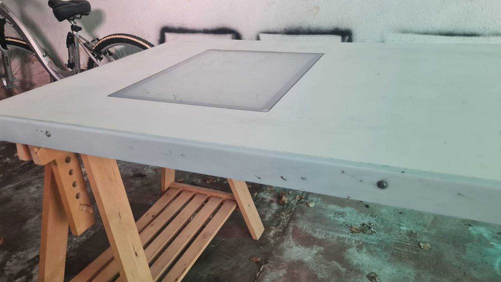 Mesa de desenho (tampo + cavaletes)