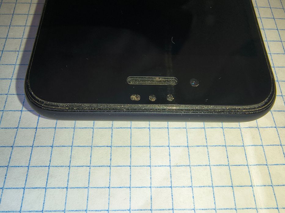 лот телефонов iphone