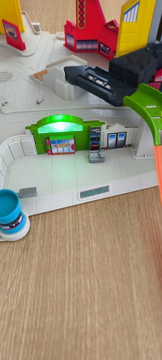 Garagem Hotwheels