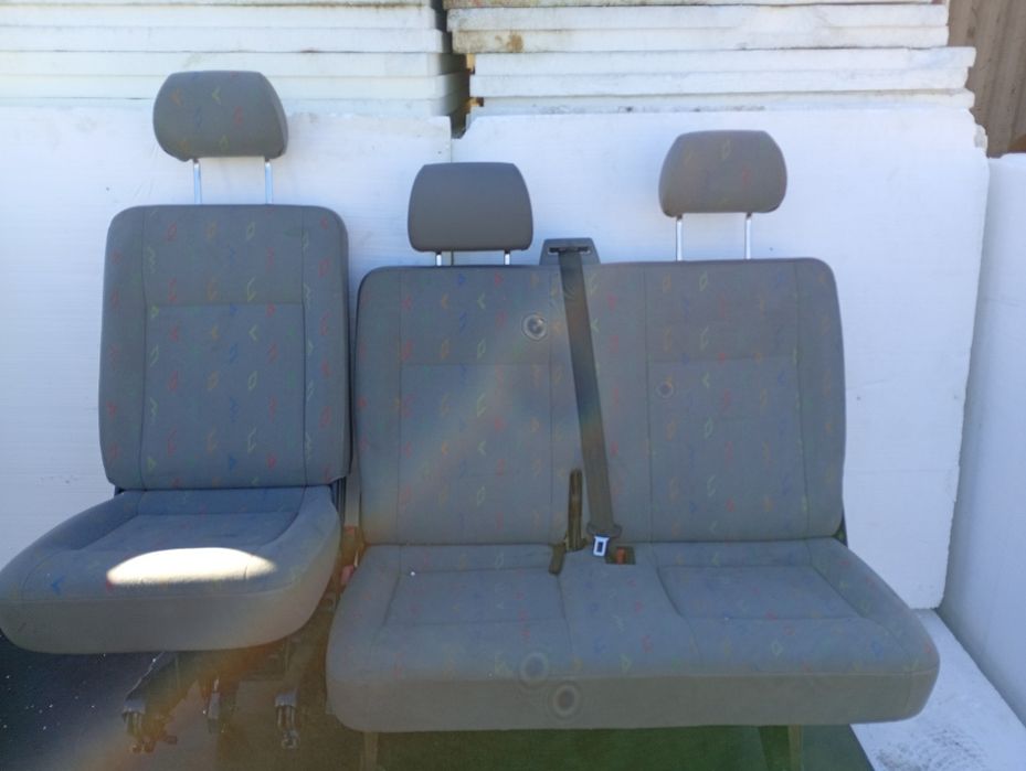 Volkswagen Transporter T5 caravela fotele siedzenia kanapy