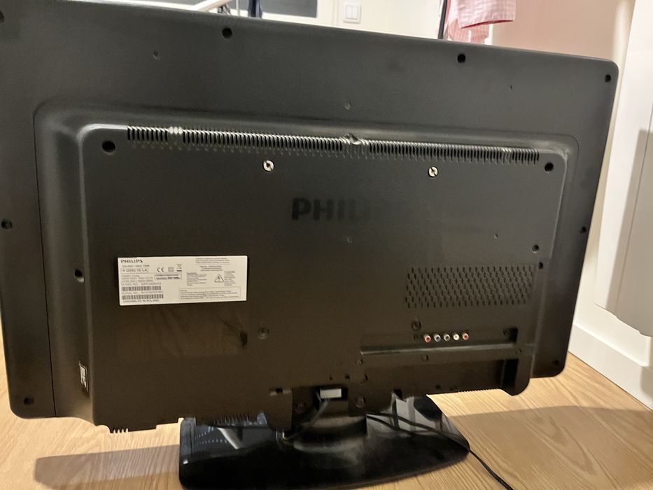 Televisao philips a funcionar corretamente de 32cms