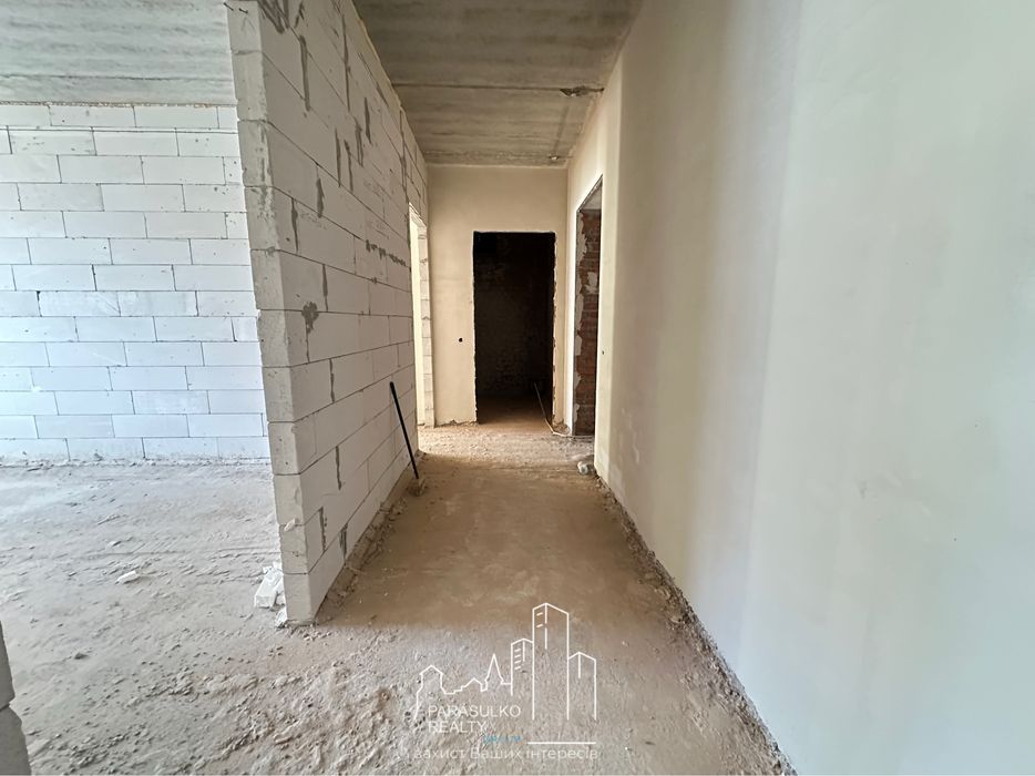 Продам 2-кімнатну квартиру в новому, вже обжитому будинку!