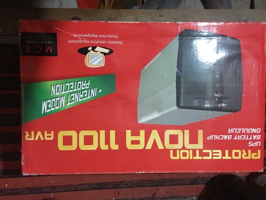 Блок бесперебойного питания UPS