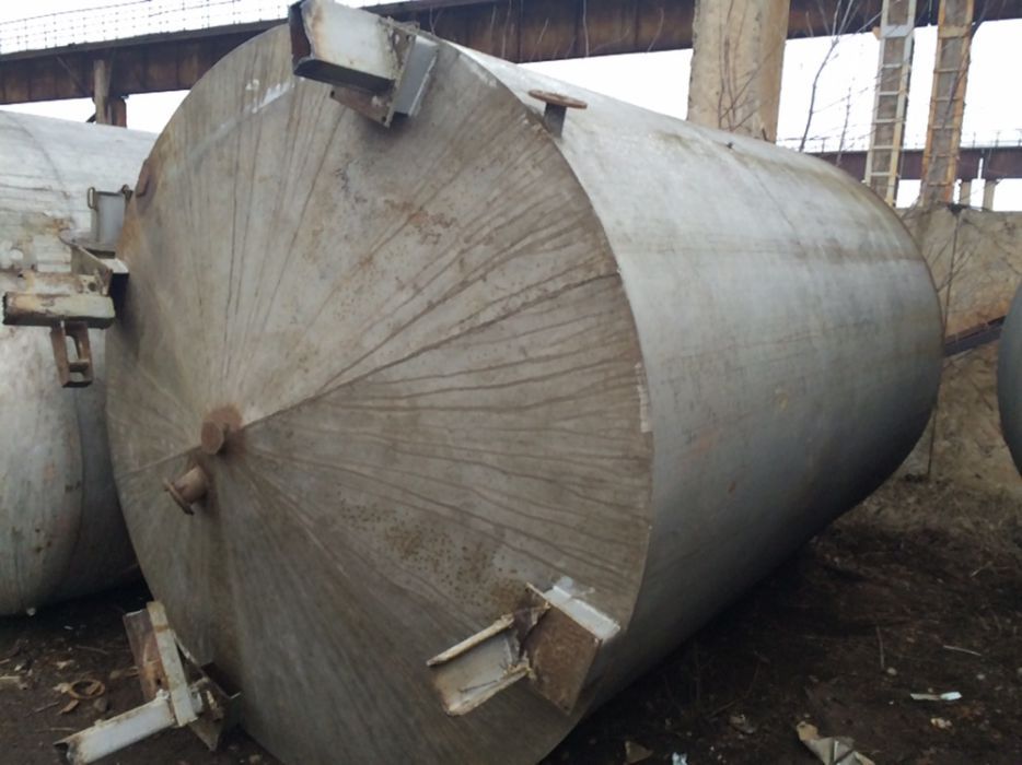 продам емкости, бочки, резервуары,цистерну