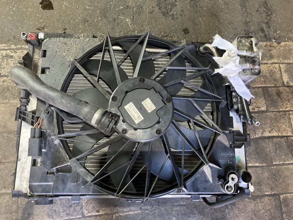 Bmw e60 e61 e63 e64 550i 650i chłodnica wody klimatyzacji