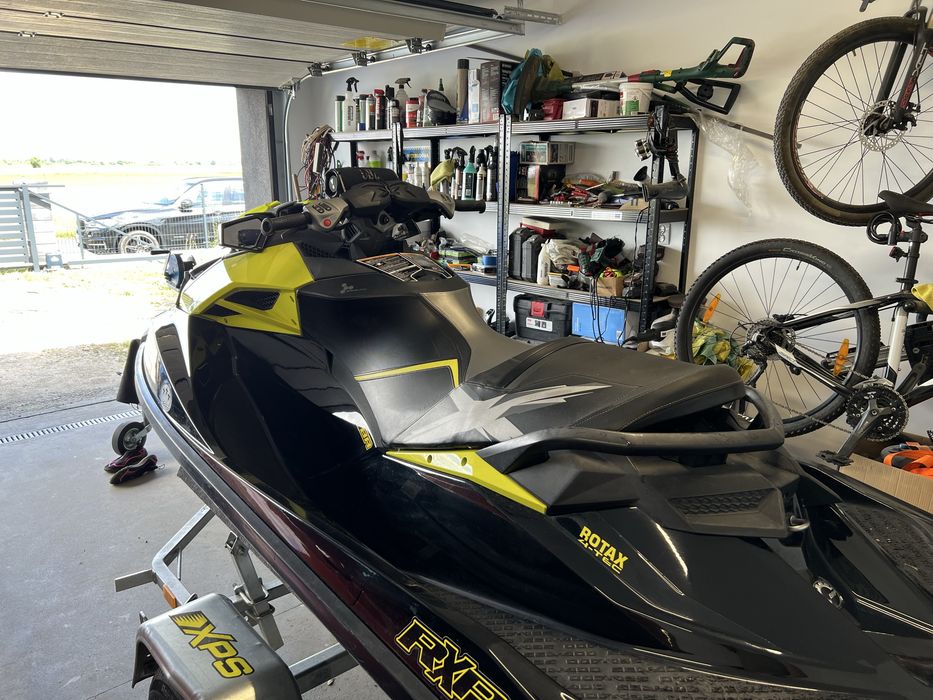 Skuter wodny SeaDoo RXP 260