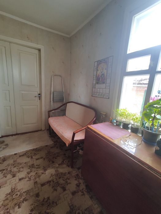Сдам комнату в доме . Залютино. Оплата 2500 грн.