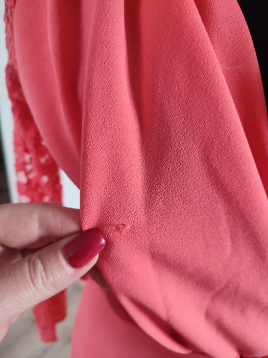 Nowa elegancka sukienka