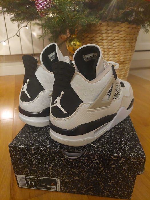 Jordan 4 Military Black