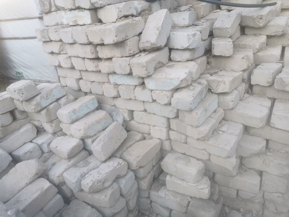 Кирпич білий б/у