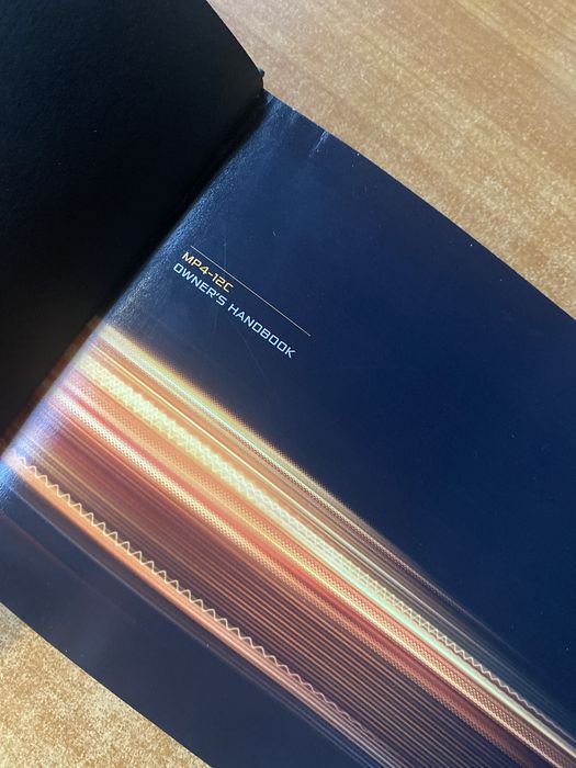 Instrukcja obsługi McLaren MP4-12C