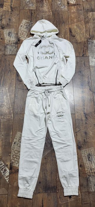 Dres damski premium biały bawełna zdobiony logo S M