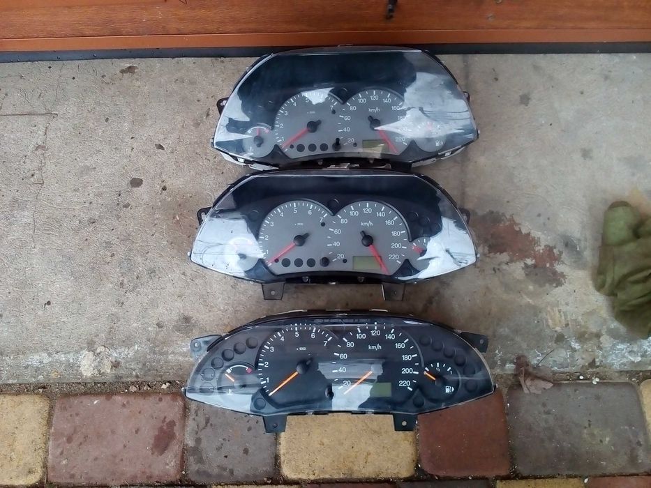 Панель приладів щиток Фокус Мк1 98AP-10841-BC