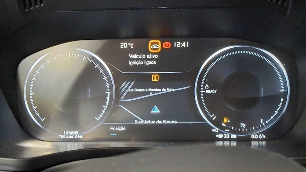 VOLVO XC-60 Plug-in /Hybrid INSCRIPTION DE 2019 - IVA DEDUTIVEL