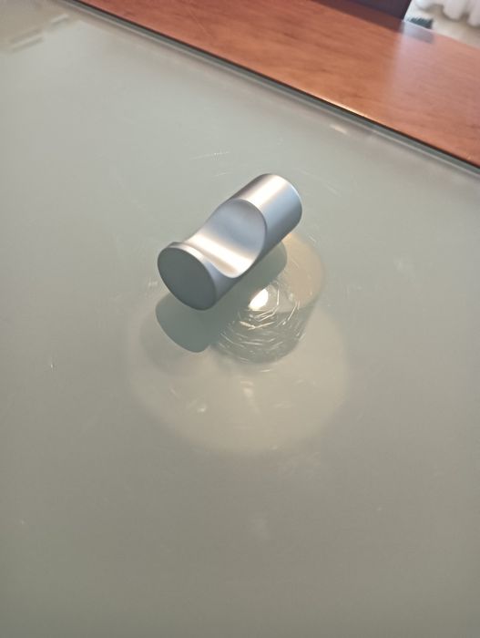 2 cabides de casa de Banho SANINDUSA	Excelente qualidade*