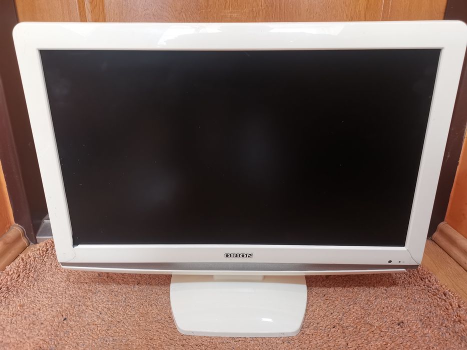 TV, monitor DVD 22calie w jednym