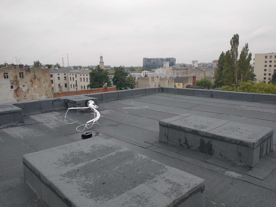 Pogotowie dachowe Montaż Papy krycie uszczelnienia Przecieki Naprawy