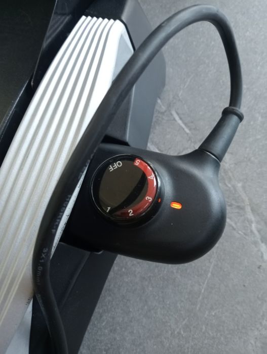 Elektryczny grill AEG 2000W