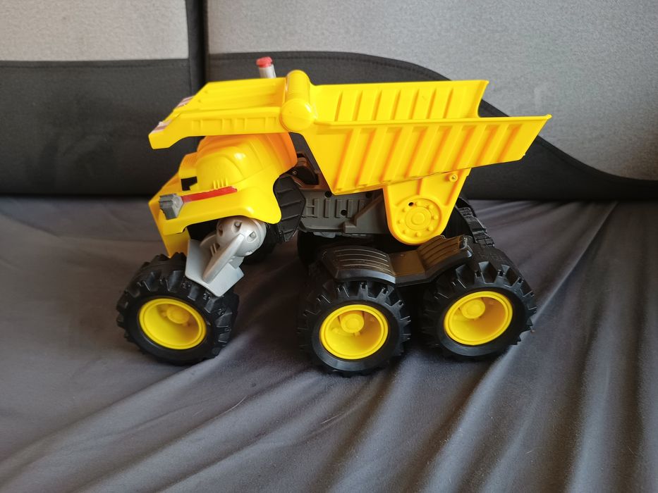 Matchbox interaktywna ciężarówka Rocky, wywrotka