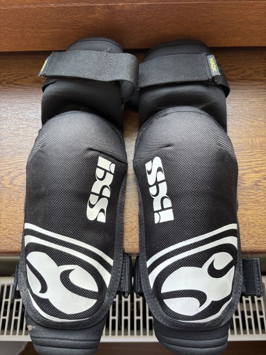 Ochraniacze na łockie IXS