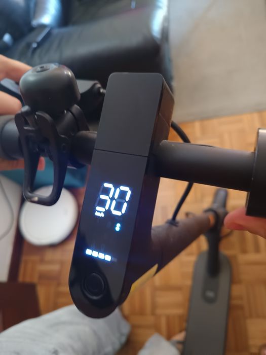 Xiaomi Mi Scooter Essentials