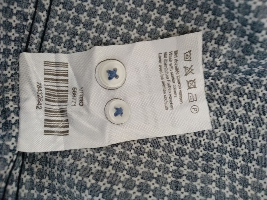 Рубашка бренду ШЕ