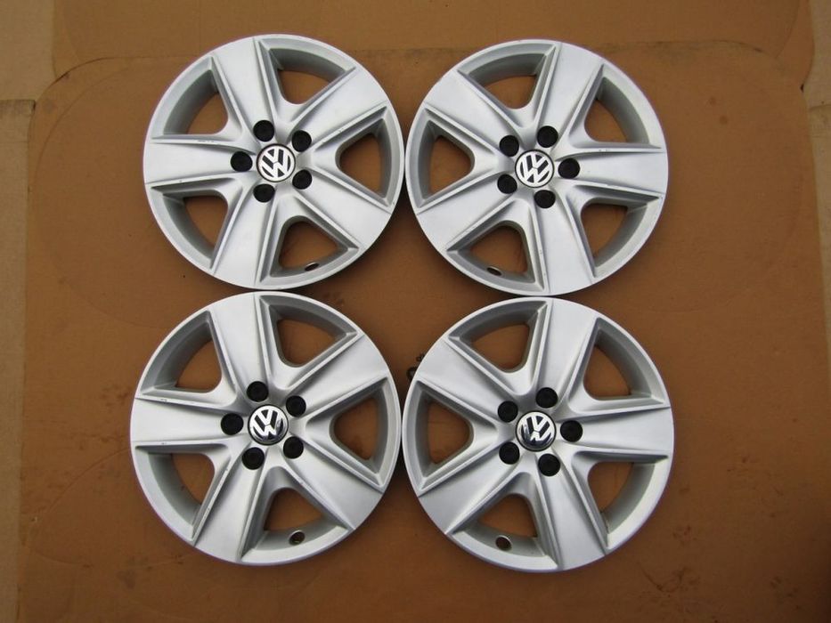 1x kołpak 16 strukturalny vw golf v vi vii passat caddy touran 5x112 ładny