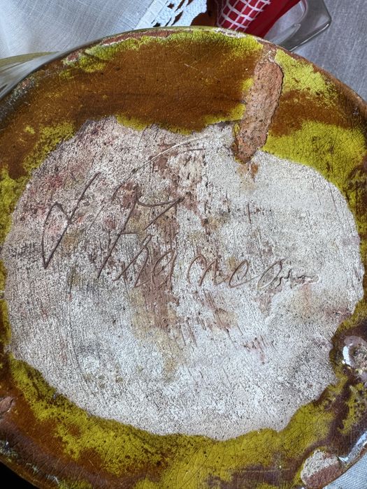 Fruteira antiga assinada pelo J. Franco