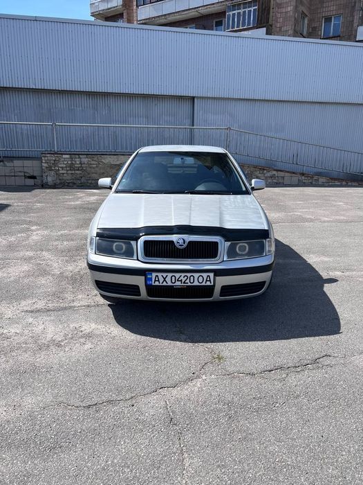Skoda Octavia 2003 VIN TMBBE41U038705812 фото оголошення 2 з 8