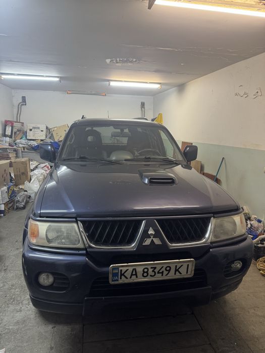 Mitsubishi Pajero Sport 2006