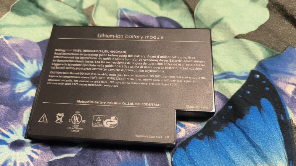 Батарейка до ноута