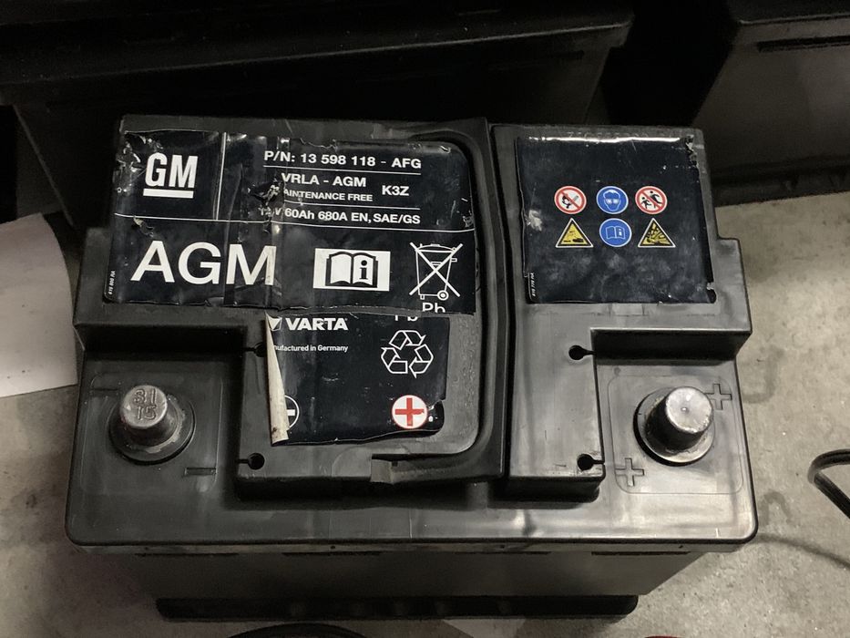Bateria Varta E39/A7, 70Ah AGM Usada, Mercedes Benz Volvo BMW Rocket Banner L3 Renault Optimate Honda Jantes VW