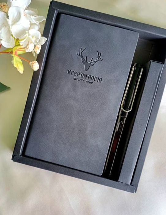 Notes dziennik notatnik - Zestaw prezentowy- Wieczne pióro.