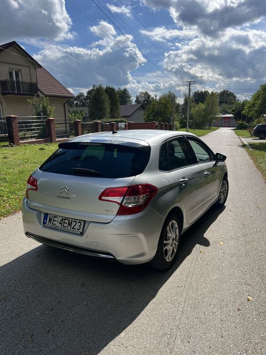 CITROËN C4 HATCHBACK 1.6 BENZYNA | 2010 | 251 000 KM | Klimatyzacja | Czujniki Parkowania