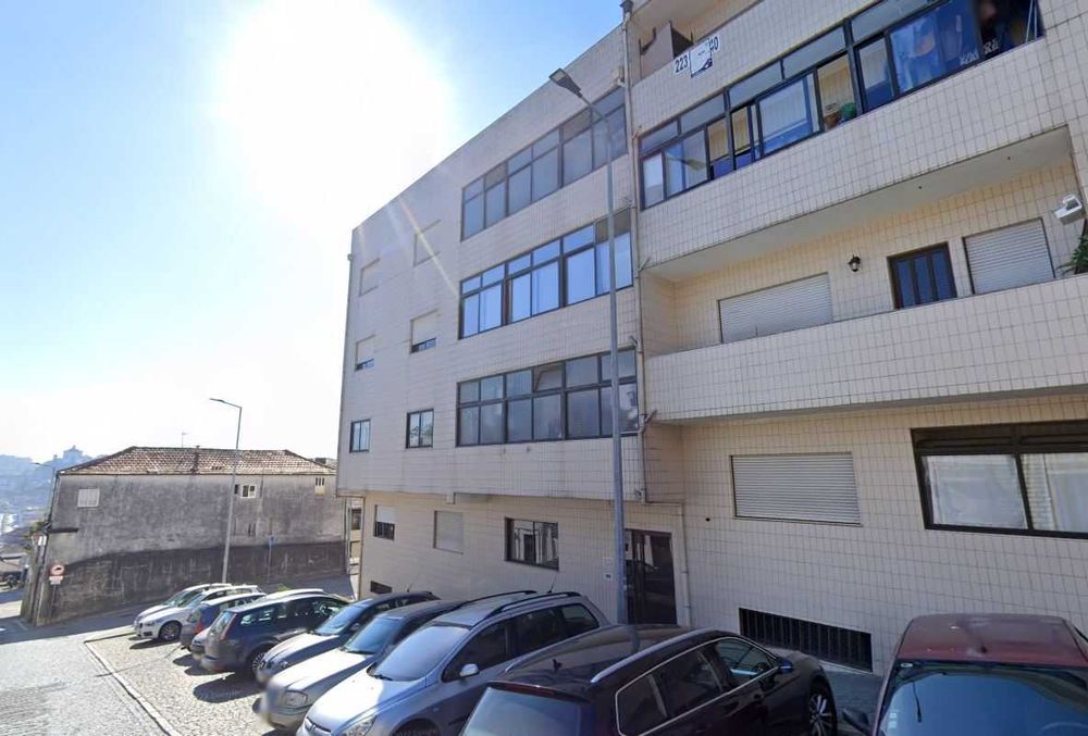 Lugare de garagem MOTO